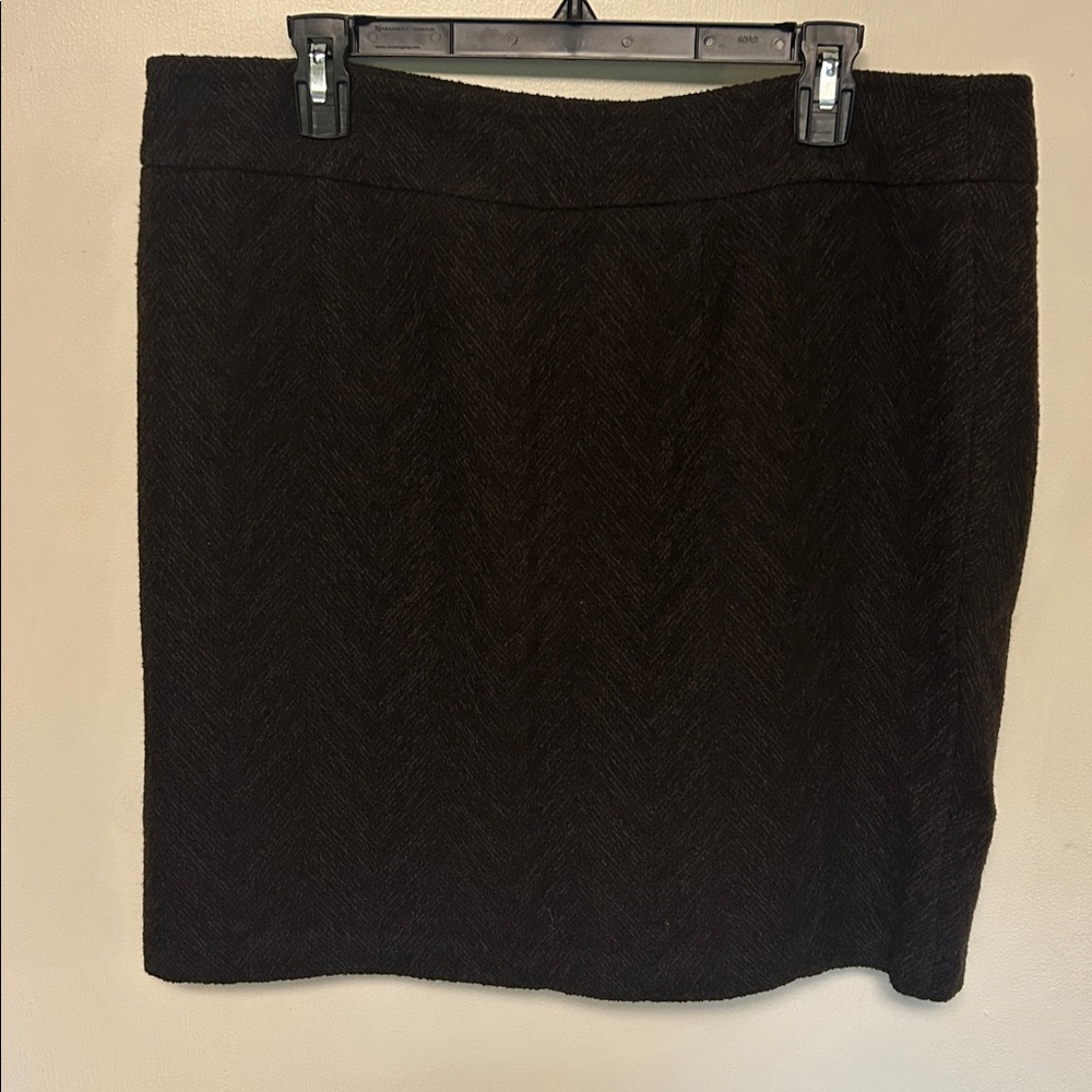 Eileen Fisher Espresso wool blend skirt with pocket. Fall fashion quiet luxury - Picture 7 of 7